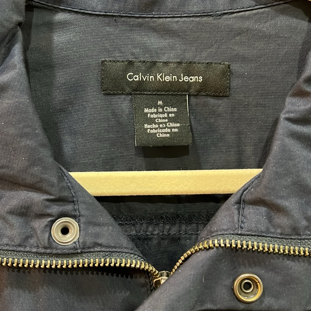 Calvin Klein Navy Lightweight Zip-Up Jacket w/ Hidden Front Snaps - Picture 2 of 8